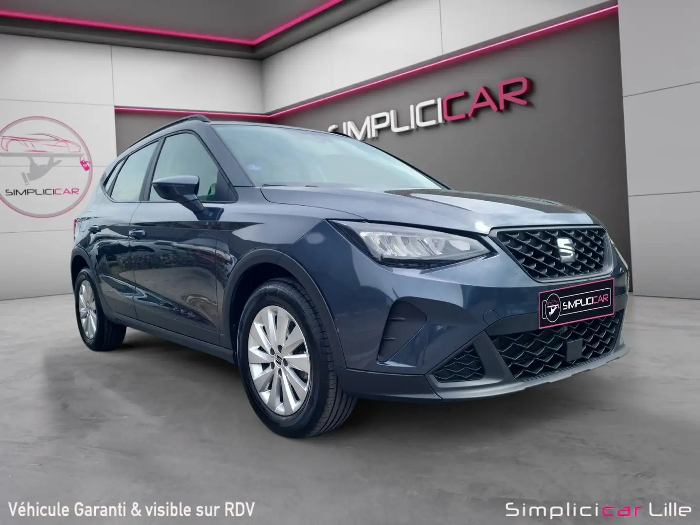SEAT Arona Style Gri - 1
