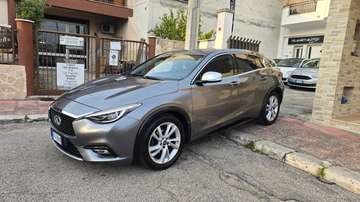 Q30 1.5d Premium 109cv dct