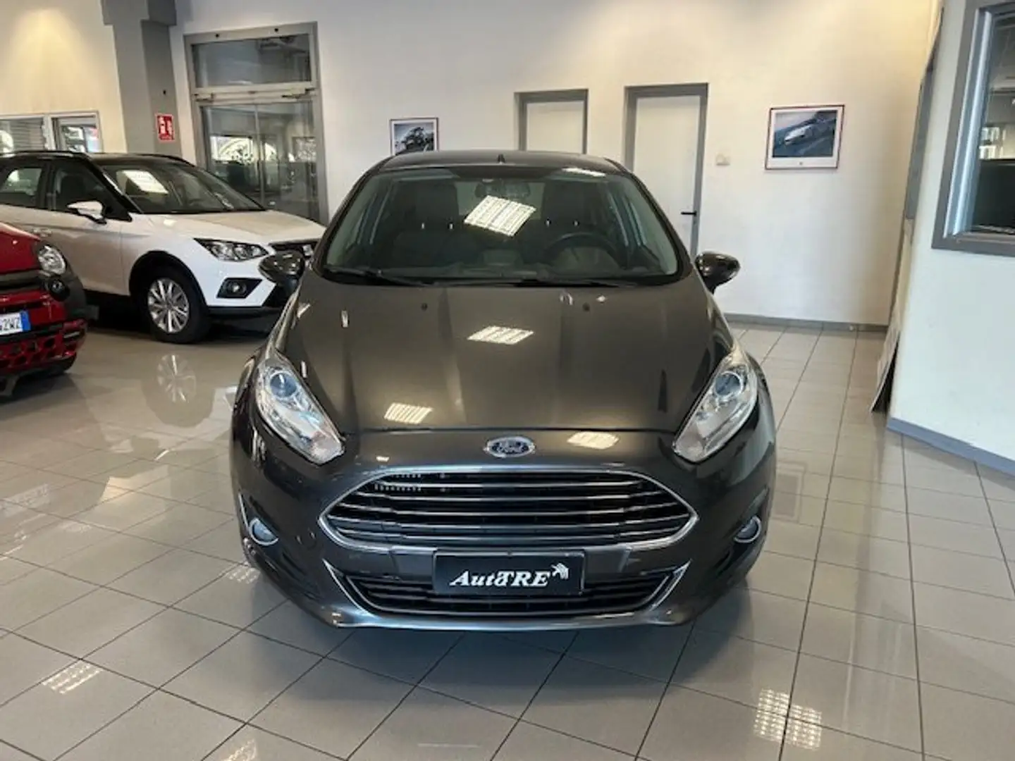 Ford Fiesta Fiesta 5p 1.5 tdci Business 75cv E6 Grigio - 2