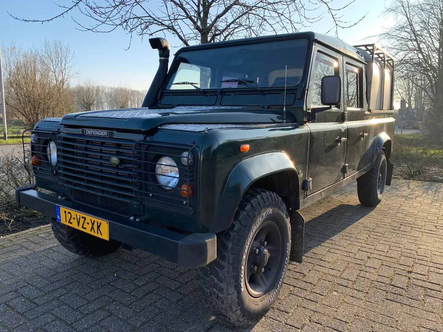 Land Rover Defender Defender 2.5 130"Crew Cab Groen - 1