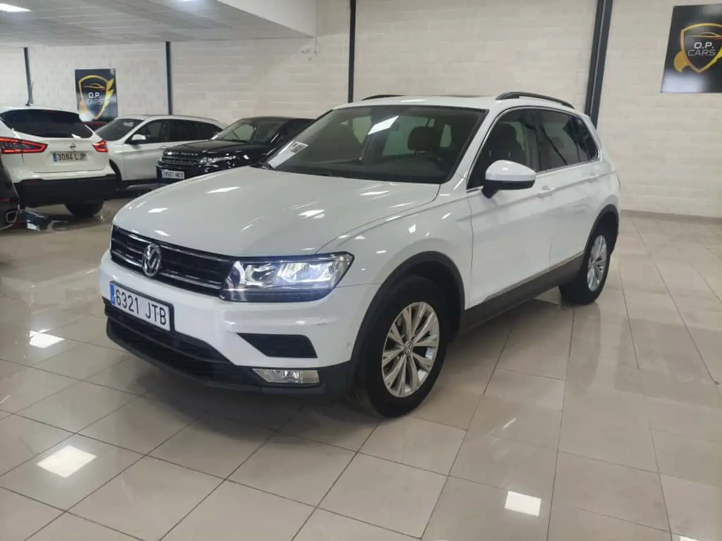 Volkswagen Tiguan 2.0TDI Advance 4Motion DSG 110kW Bianco - 2