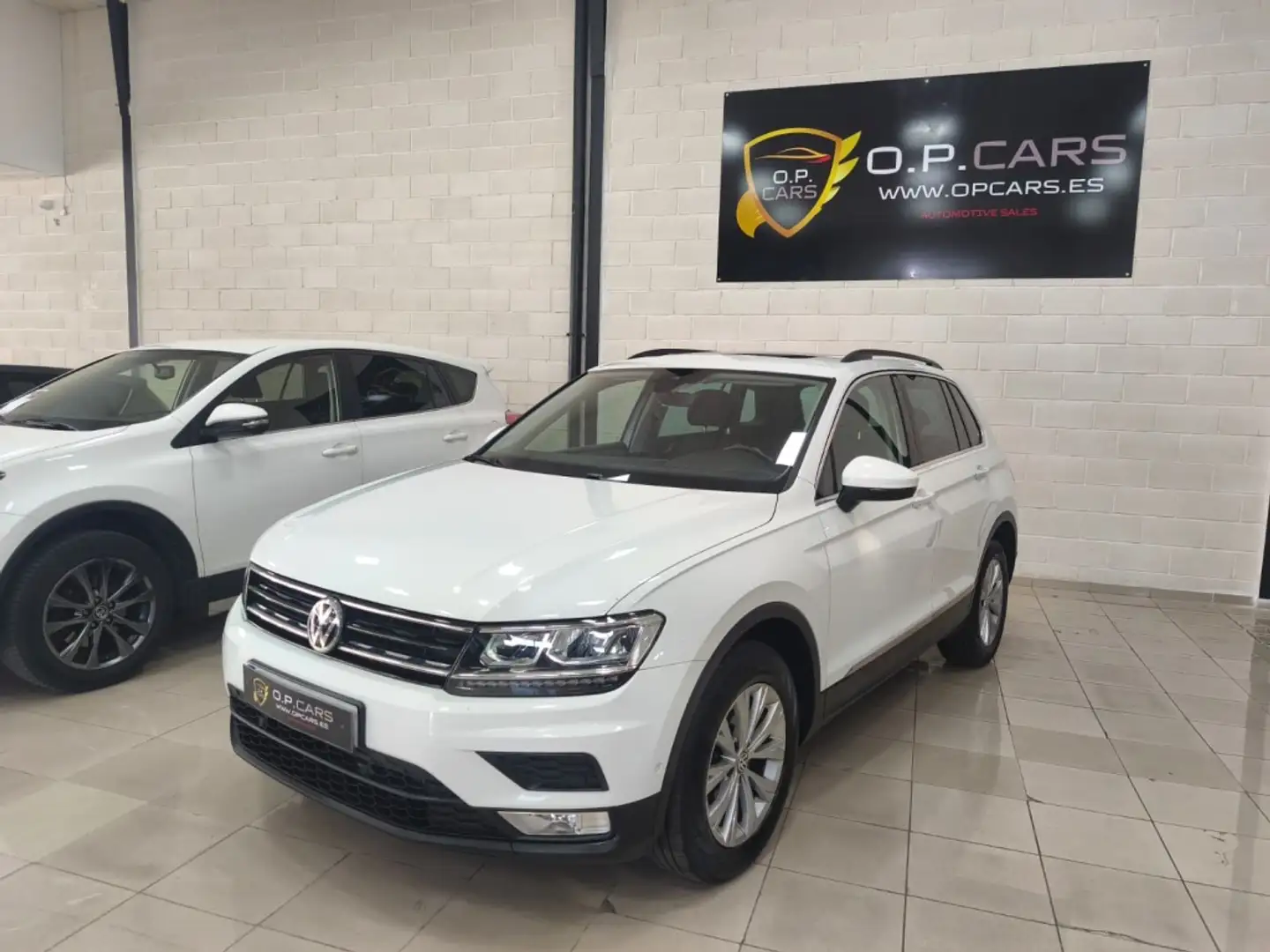 Volkswagen Tiguan 2.0TDI Advance 4Motion DSG 110kW Blanco - 1