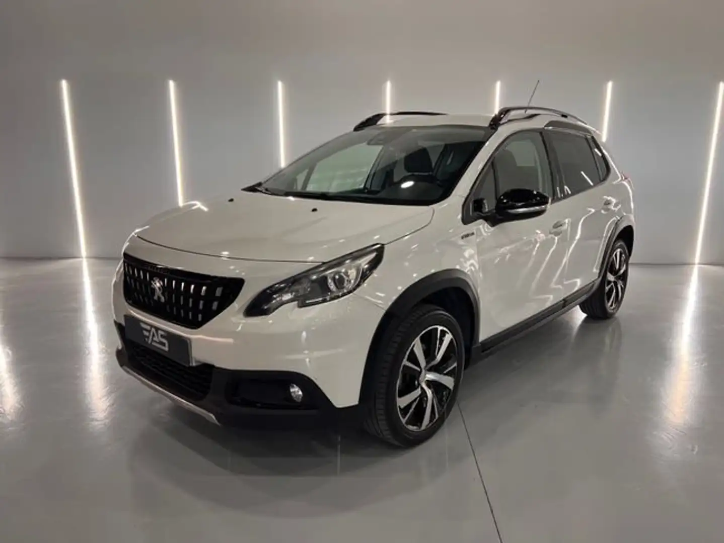 Peugeot 2008 1.2 PureTech S&S GT Line 130 Weiß - 1