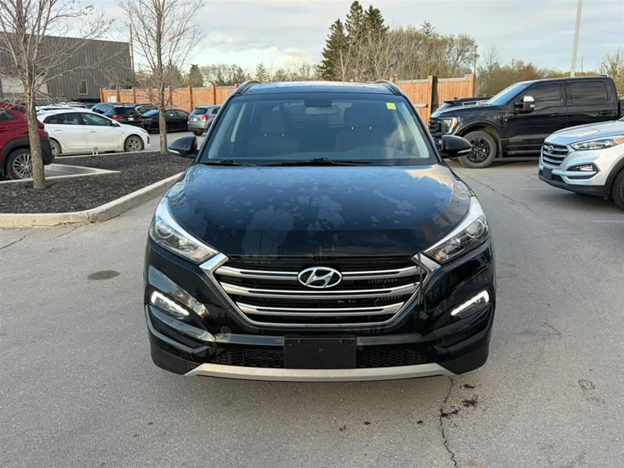 Hyundai TUCSON снимка Hyundai TUCSON