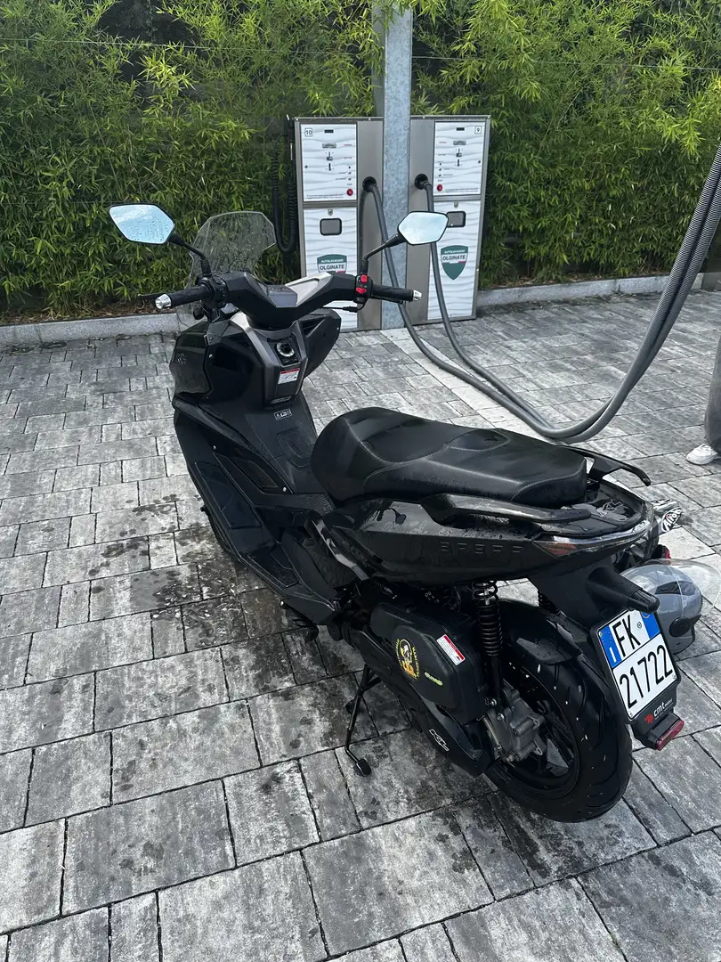 KL Motors Brera 125 - 1