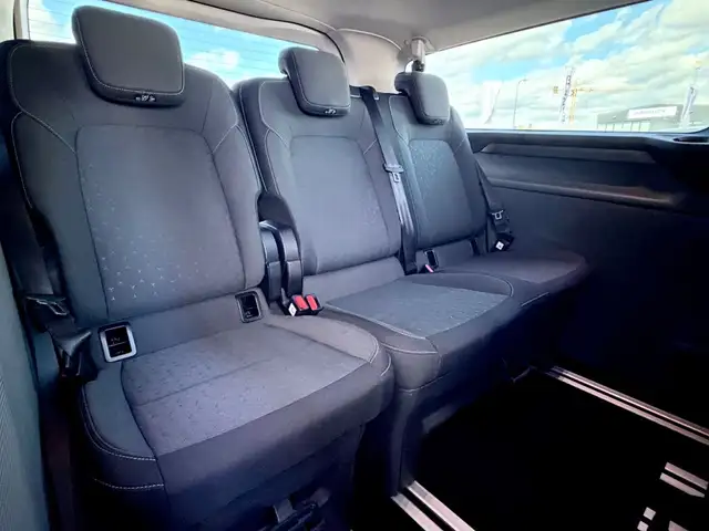 Ford Transit view 15