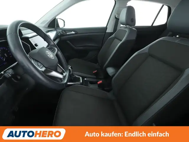 Volkswagen T-Cross view 10