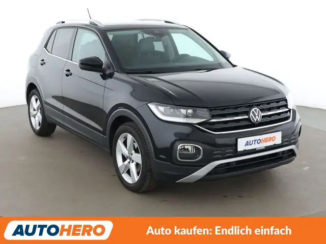 Volkswagen T-Cross view 8