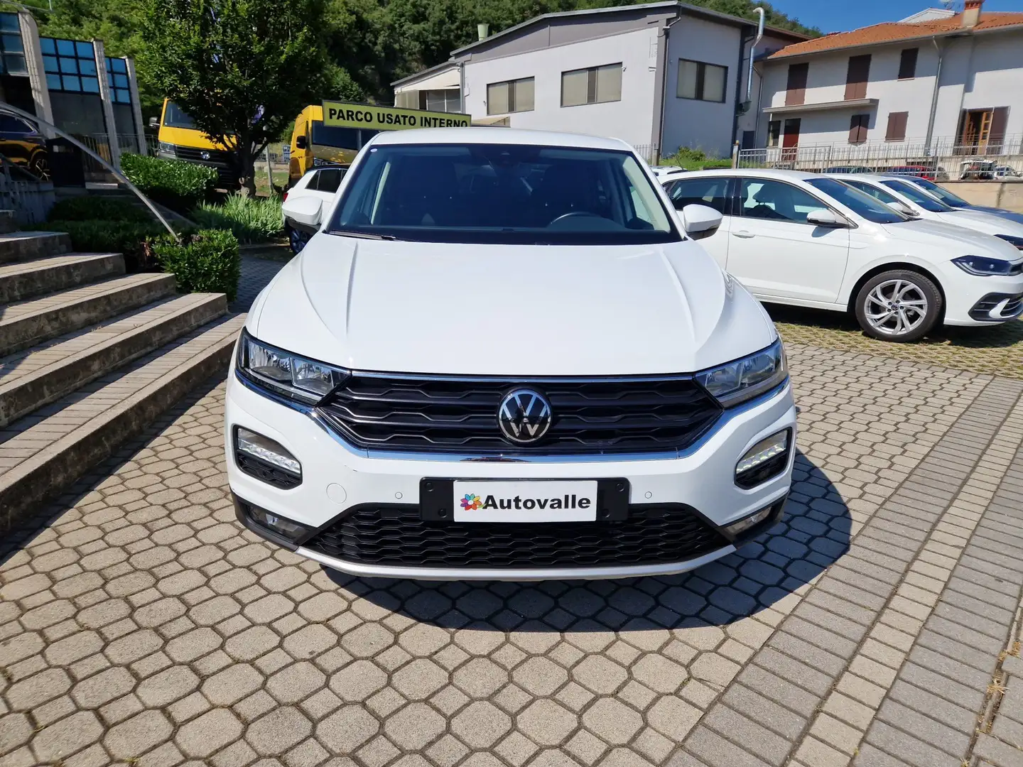 Volkswagen T-Roc 1.0 TSI Business BlueMotion Technology Wit - 2