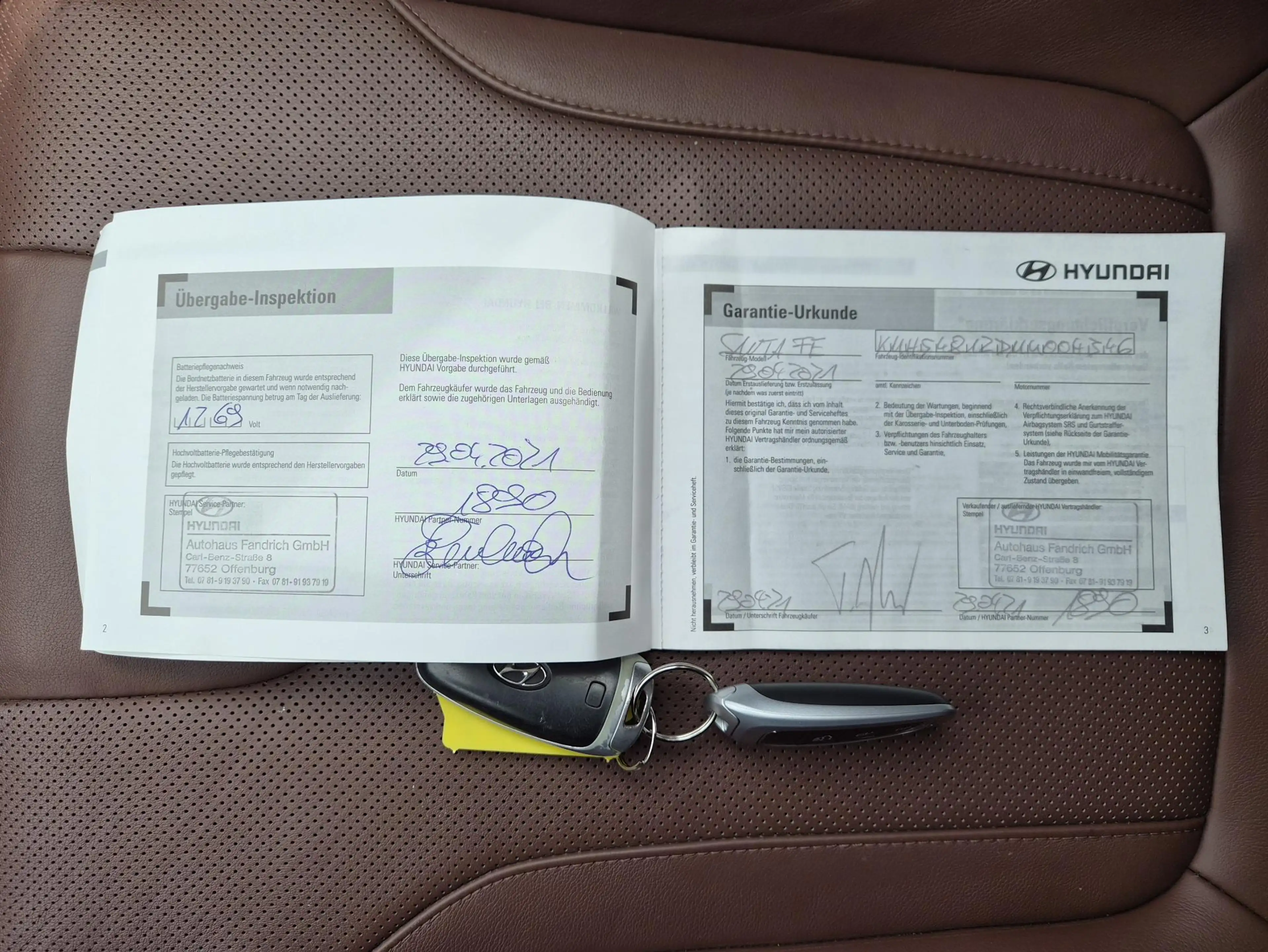Hyundai SANTA FE 1.6 T-GDI PHEV Premium Sky / SOH 100% / Dealer ond — photo 6