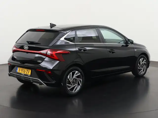 Hyundai i20 view 4