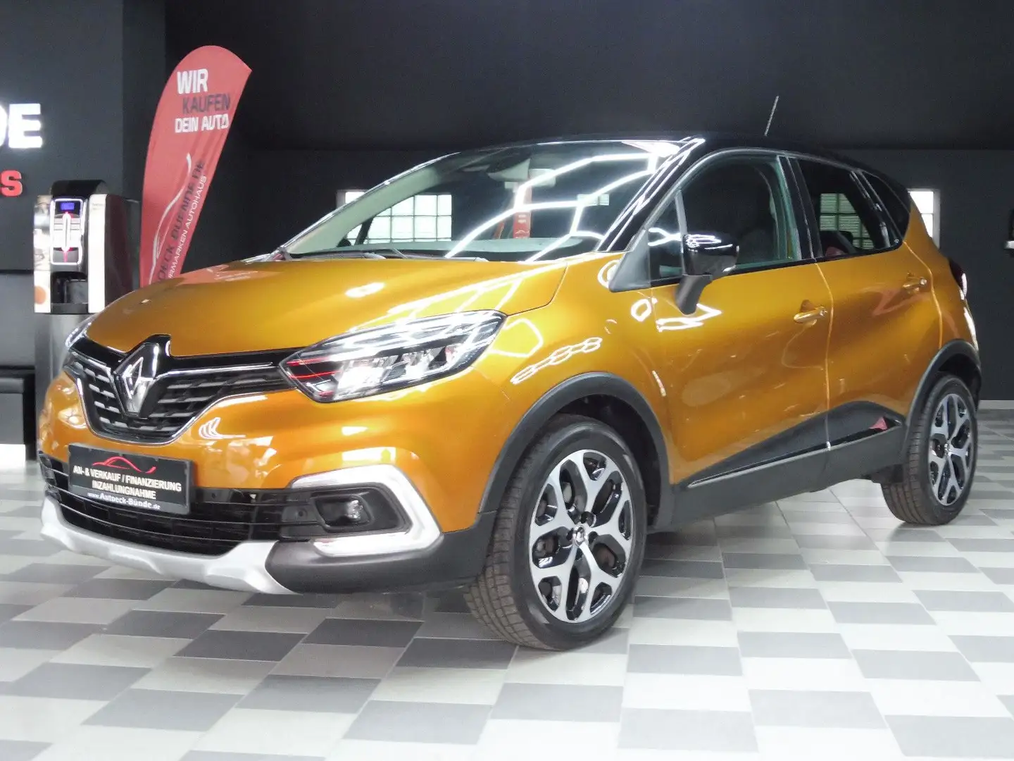 Renault Captur 1.3 TCe Collection Automatik/Navi/Kam/LED Orange - 2