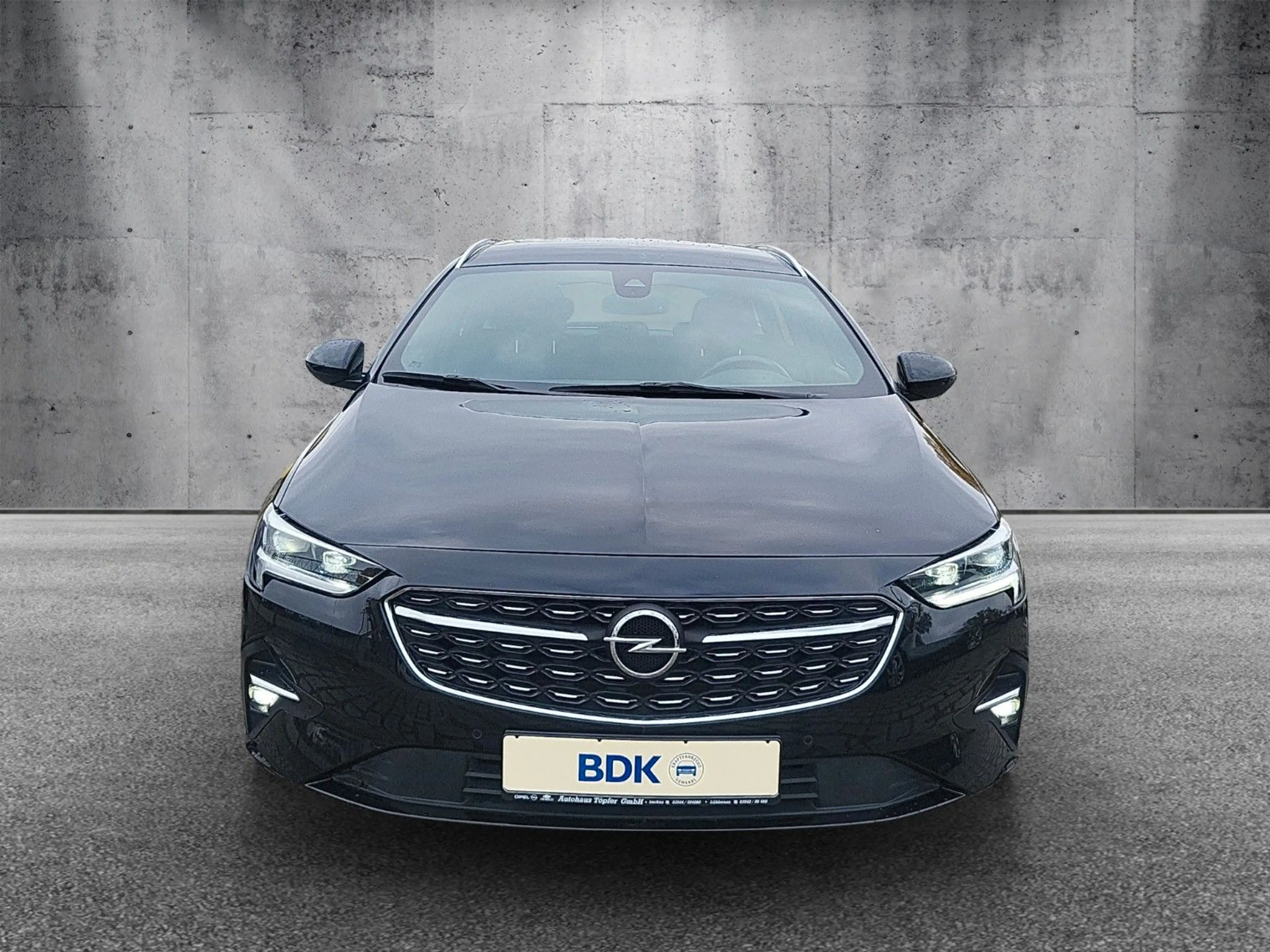 Opel Insignia B ST Premium "Business 4x4" aus 1-Hand — photo 6
