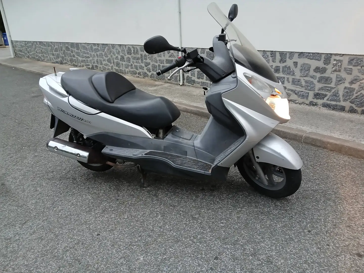 Suzuki Burgman 150 Bugman Gris - 2