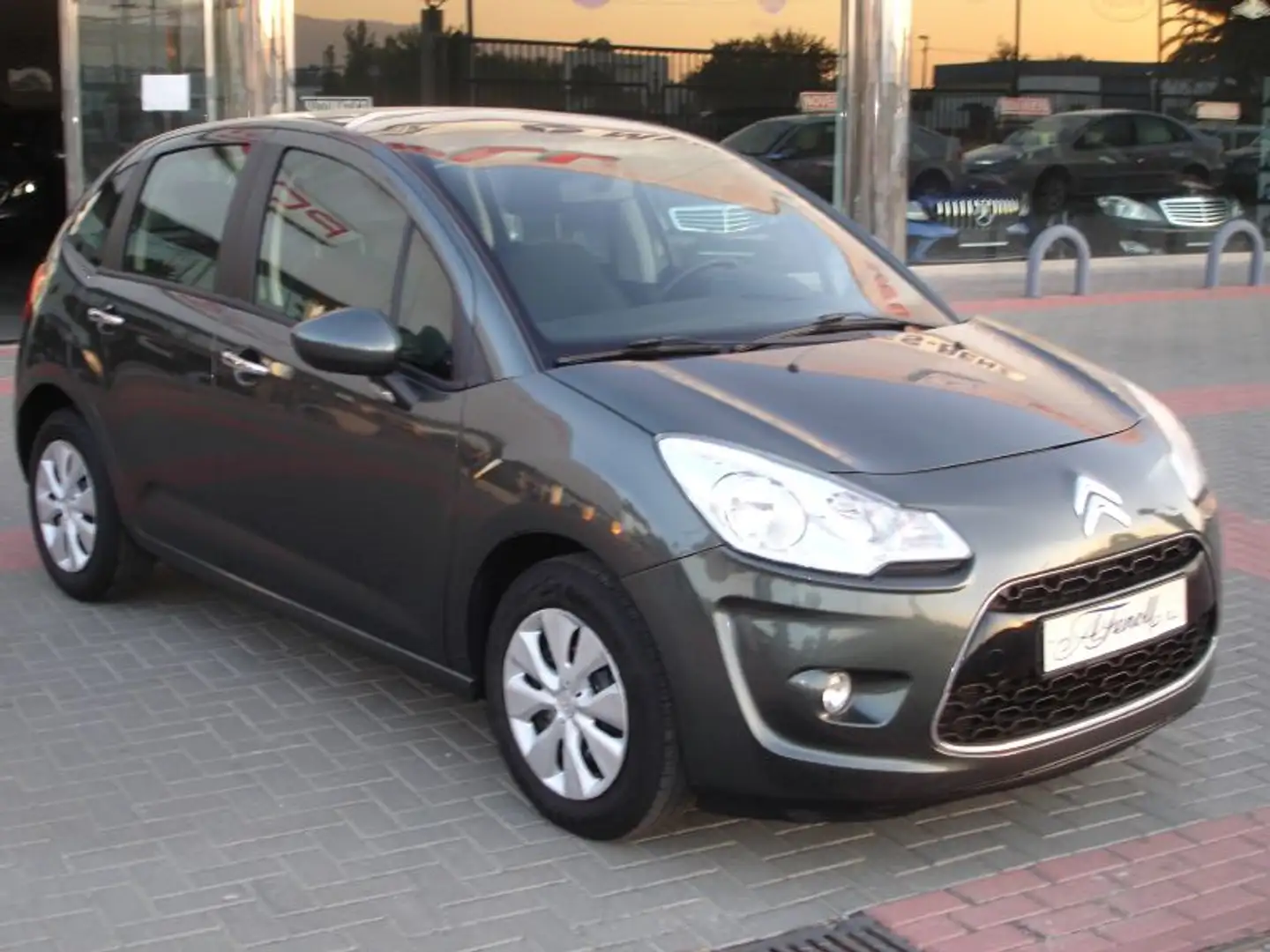 Citroen C3 1.4HDi Seduction 70 Gris - 1