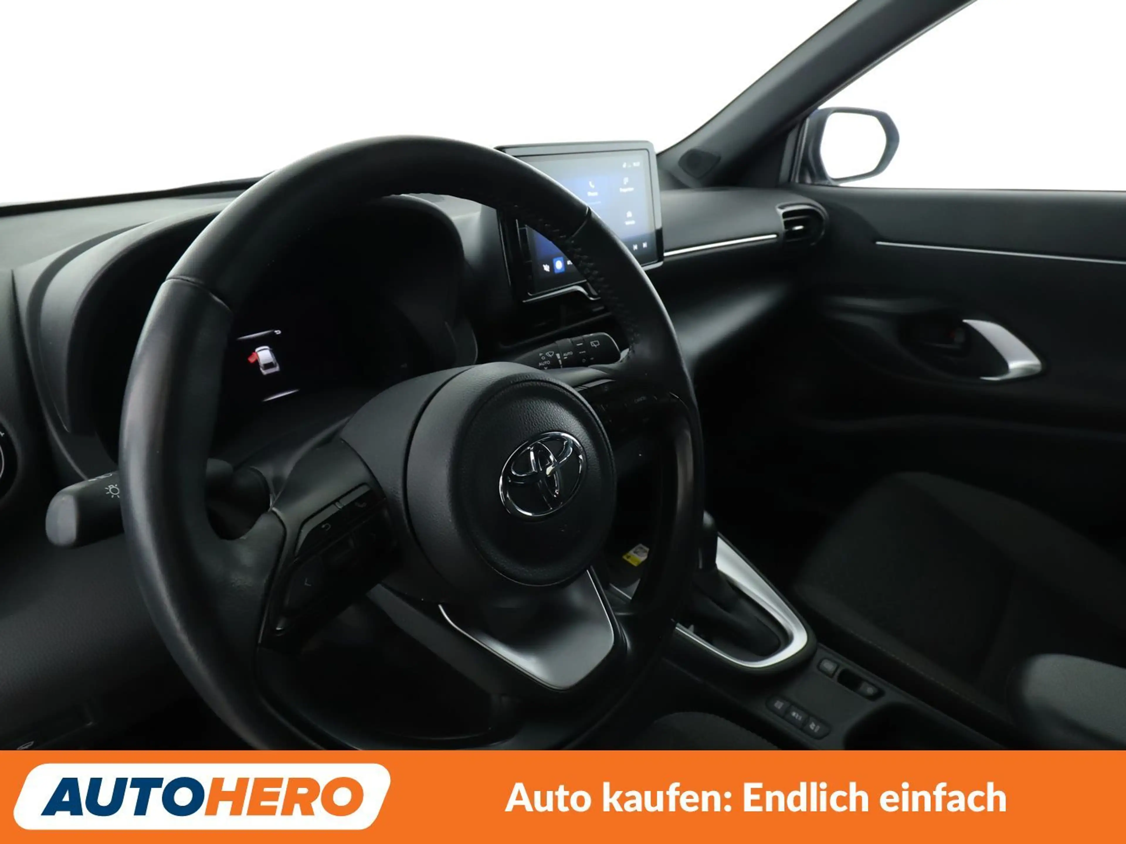 Toyota Yaris Cross 1.5 Hybrid 2WD Team D Aut*NAVI*LED*ACC*CAM*PDC* — photo 11