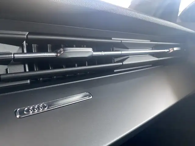 Audi A3 view 24