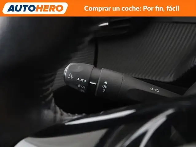 Peugeot 208 view 29