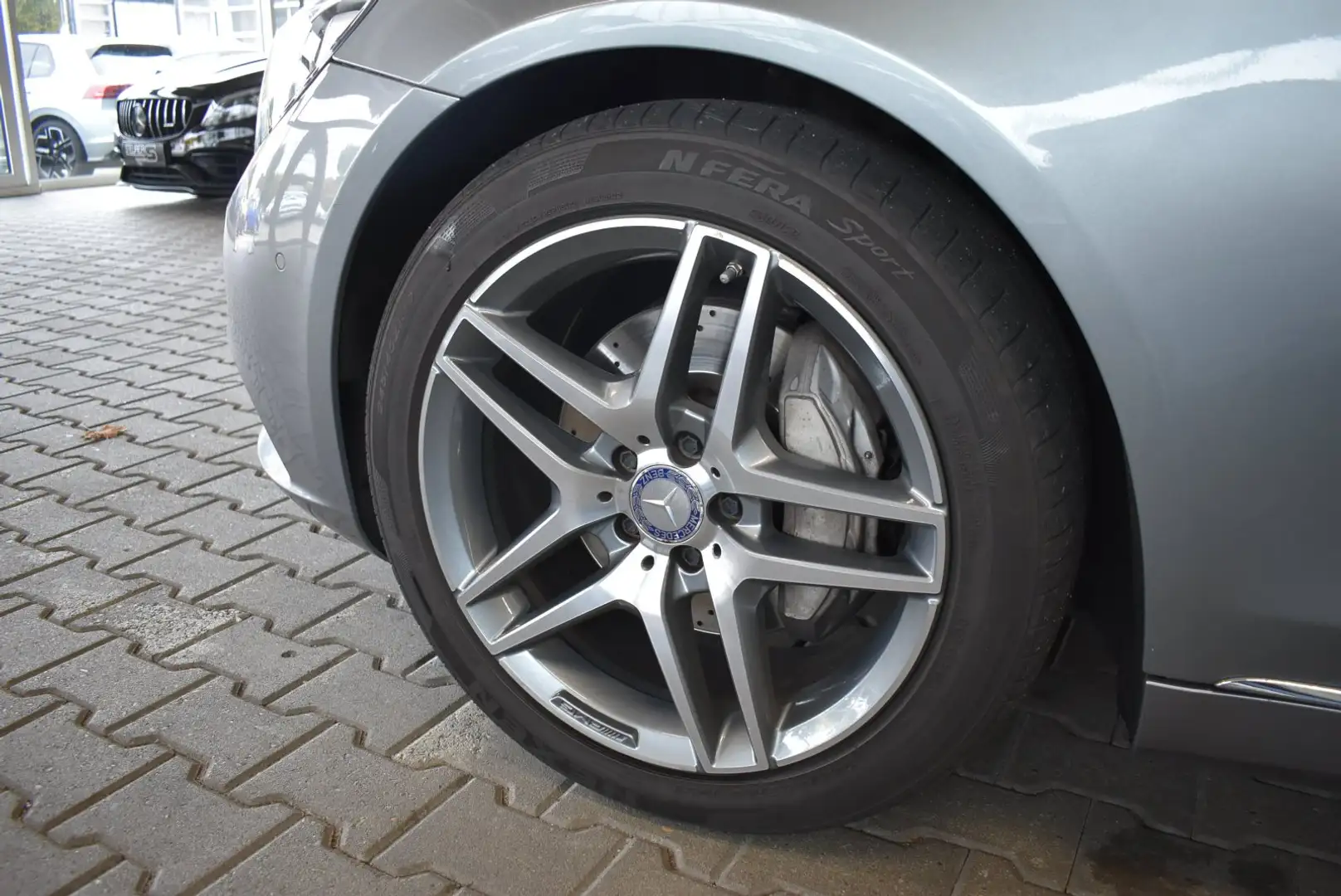Mercedes-Benz S 350 BlueTEC 4-Matic Distronic Plus Park Paket Silber - 2