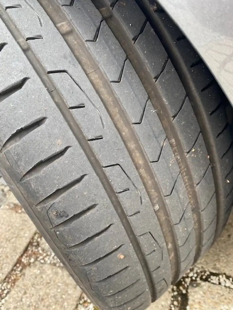 Mercedes-Benz 220 Gri - 2