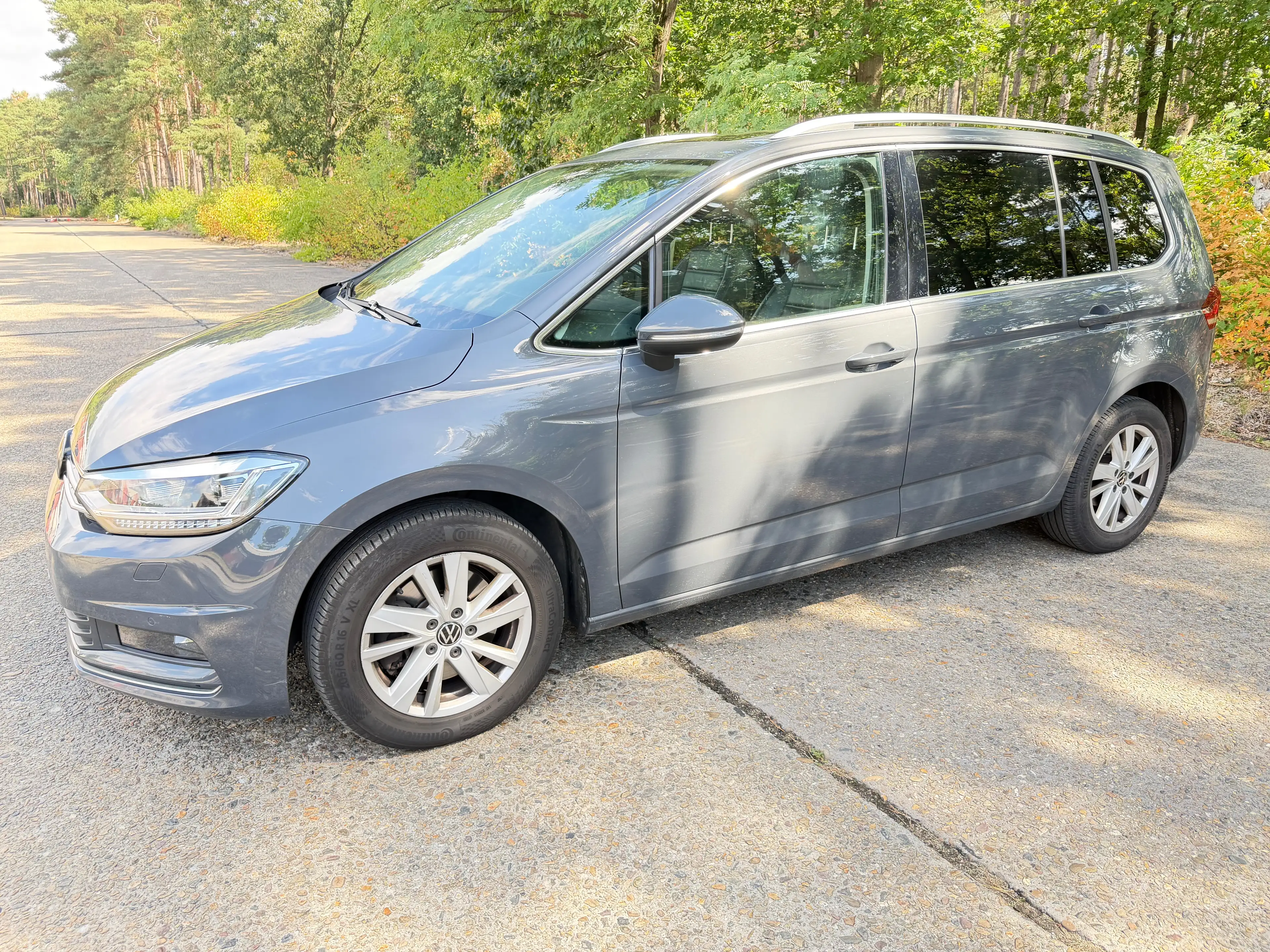 Volkswagen Touran Touran 1.5 TSI Highline OPF (EU6AP) Highline — photo 2