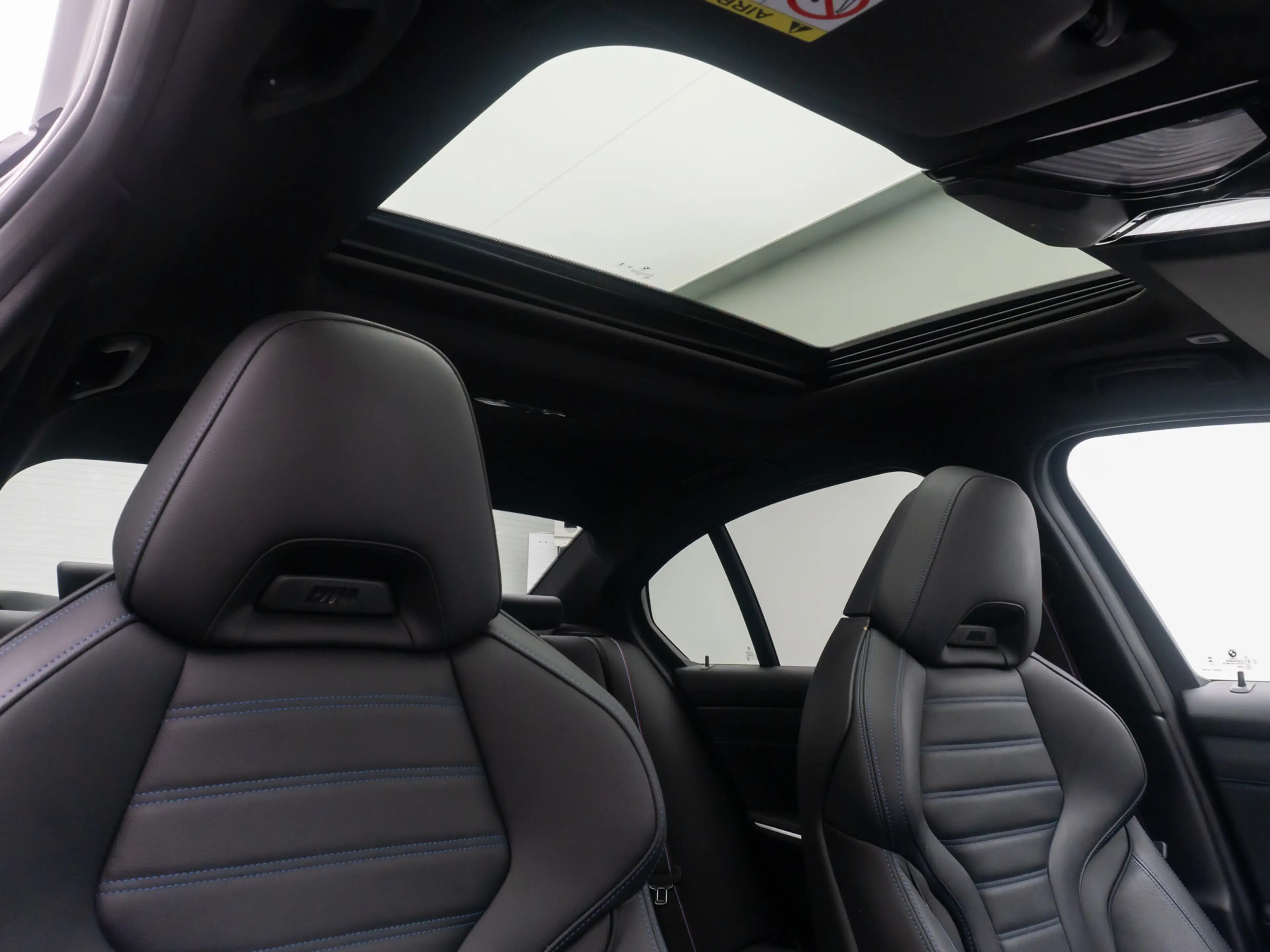 BMW 340 360° HUD DAB H K Alarm AHK Glasdach 19 — photo 30