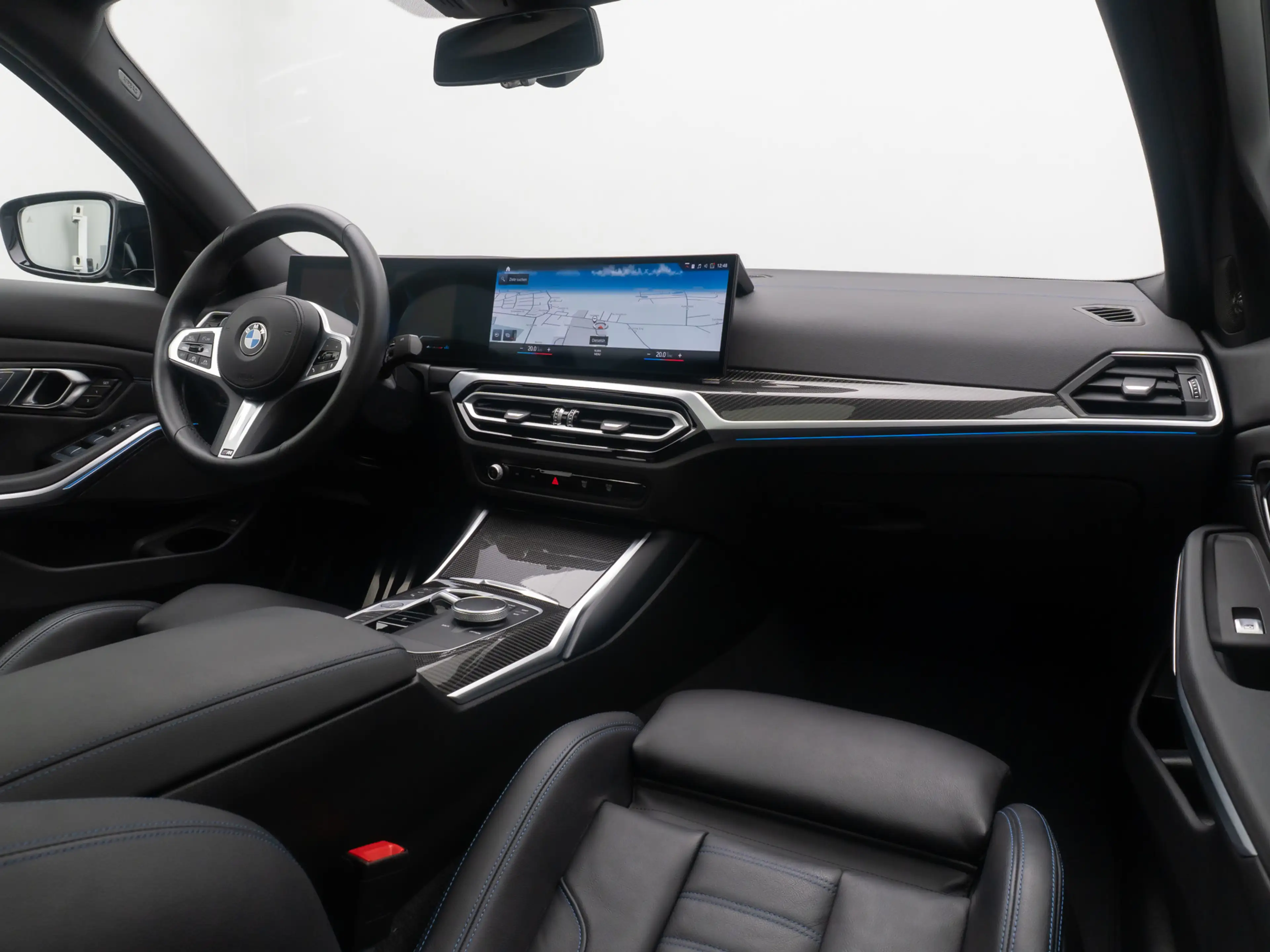 BMW 340 360° HUD DAB H K Alarm AHK Glasdach 19 — photo 40