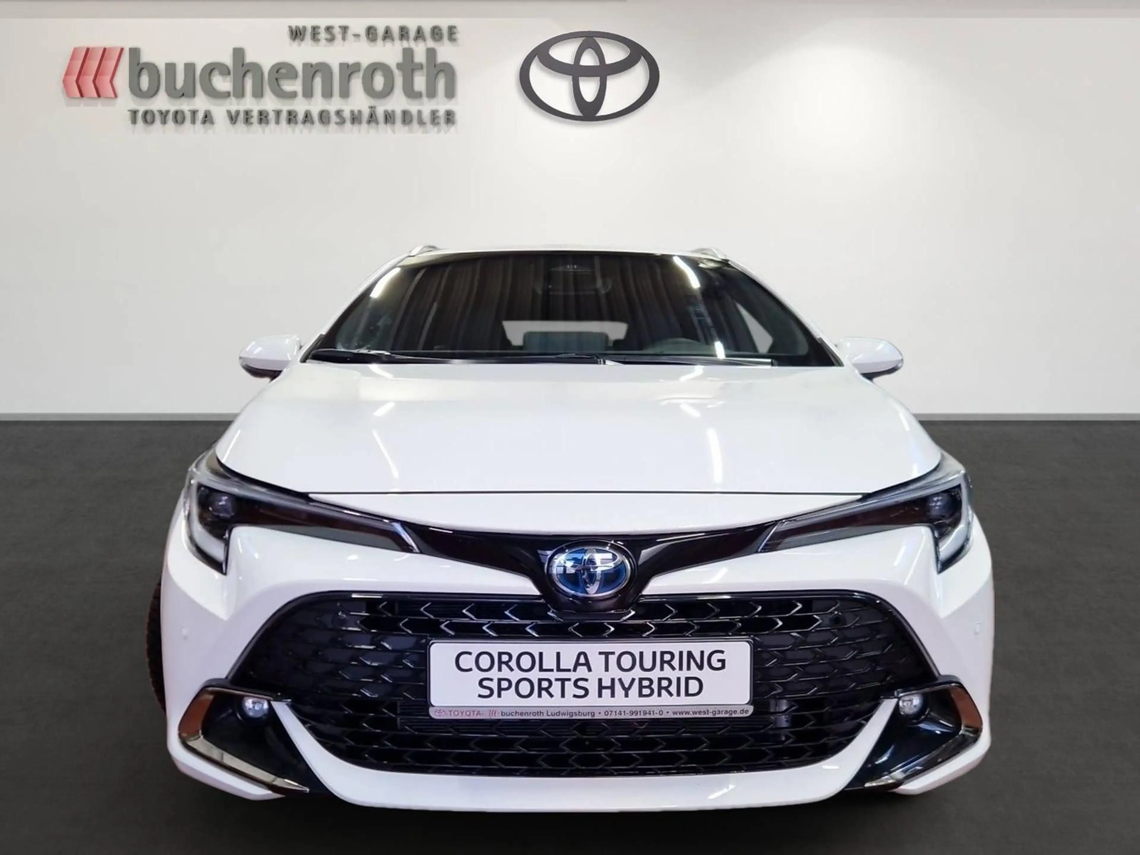 Toyota Corolla Touring Sports + Technik Paket — photo 2