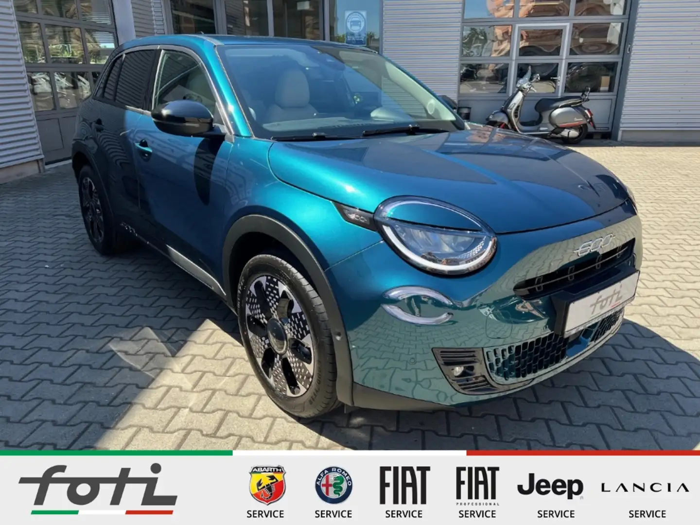 Fiat 600 Hybrid La Prima 1.2 110PS Automatik Leder Grün - 1