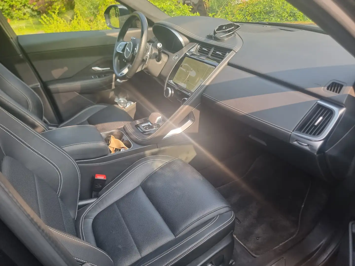 Jaguar E-Pace 1.5 13 PHEV awd 309cv auto Nero - 2