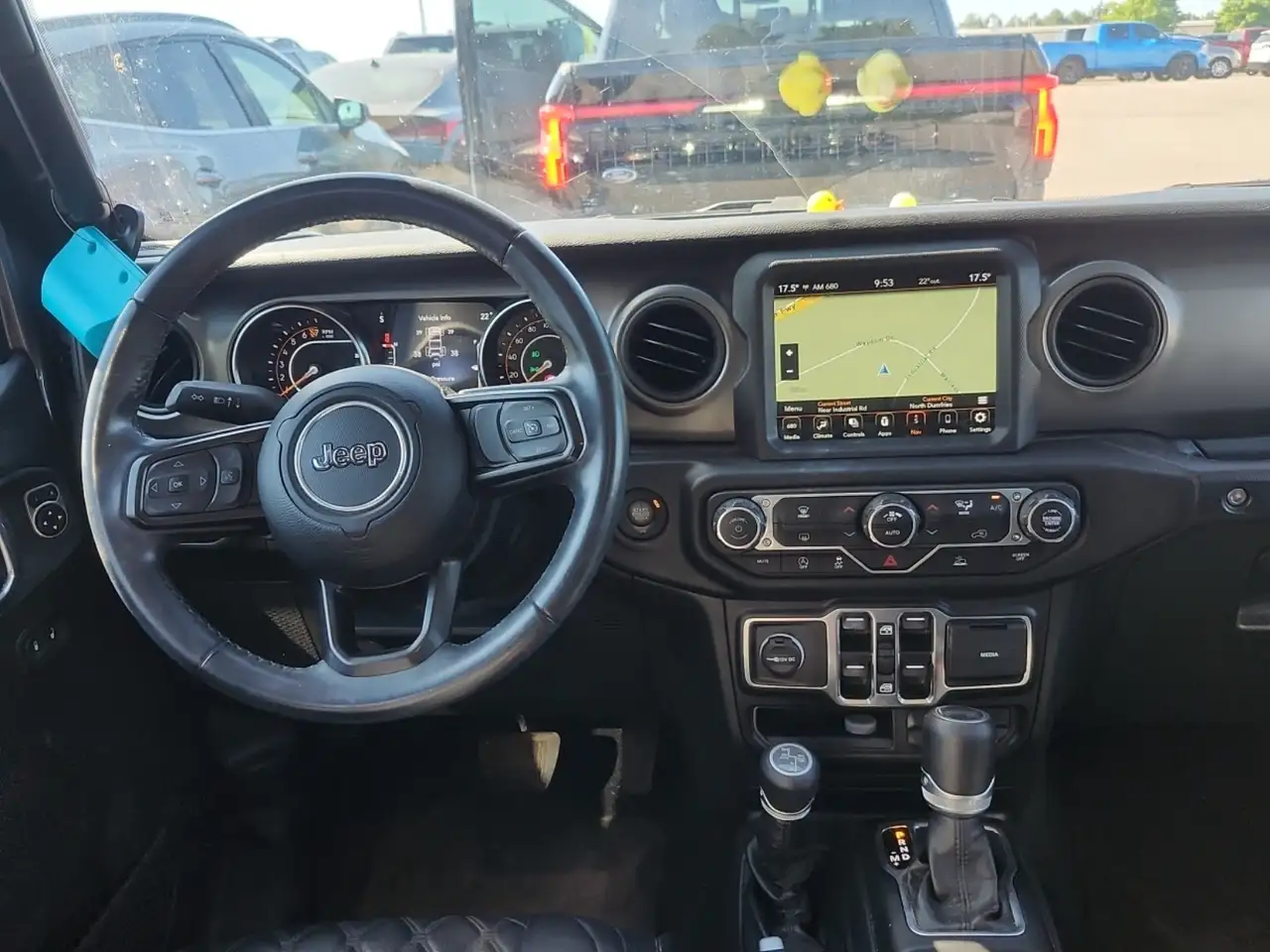 Jeep Wrangler photo Jeep Wrangler