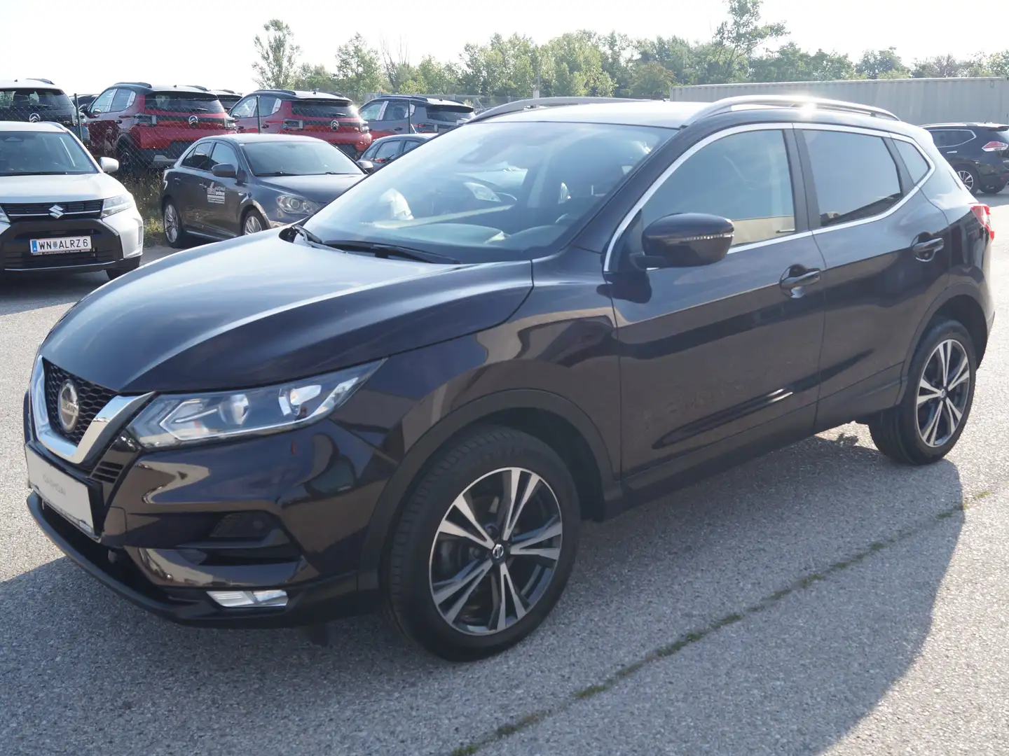 Nissan Qashqai N-Way Burdeos - 1