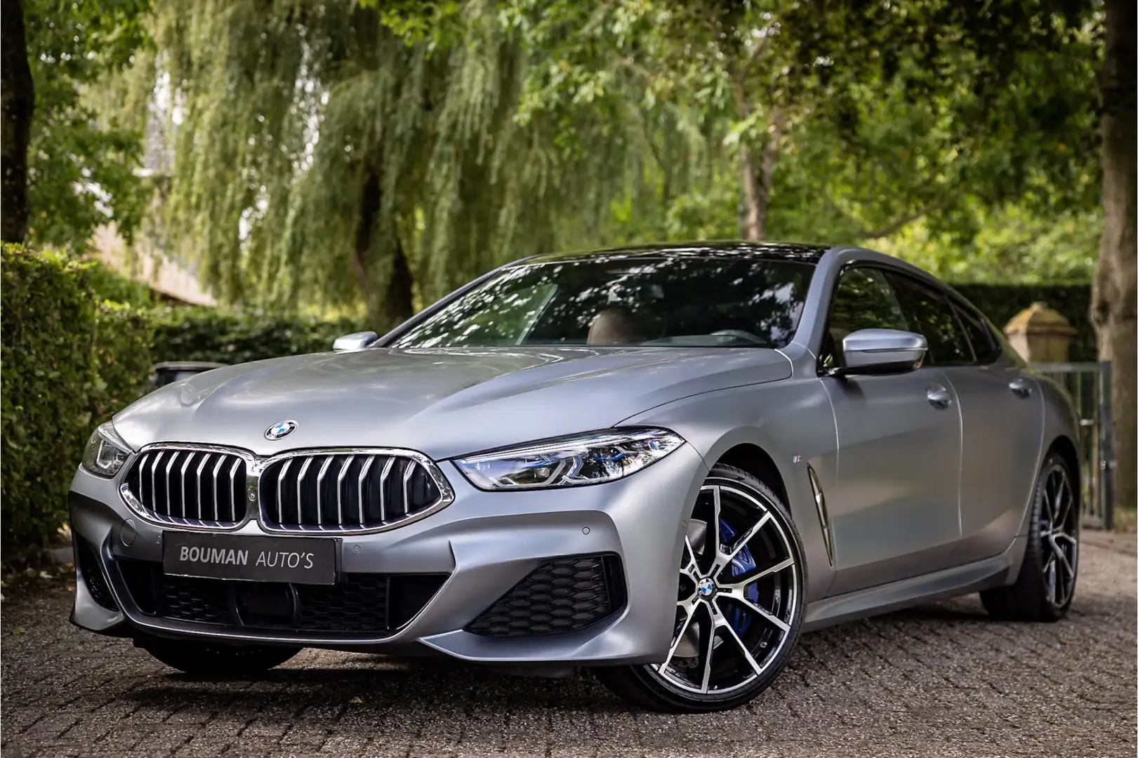 BMW 840 8-serie Gran Coupé 840i xDrive M Sport Frozen Grey Gris - 1