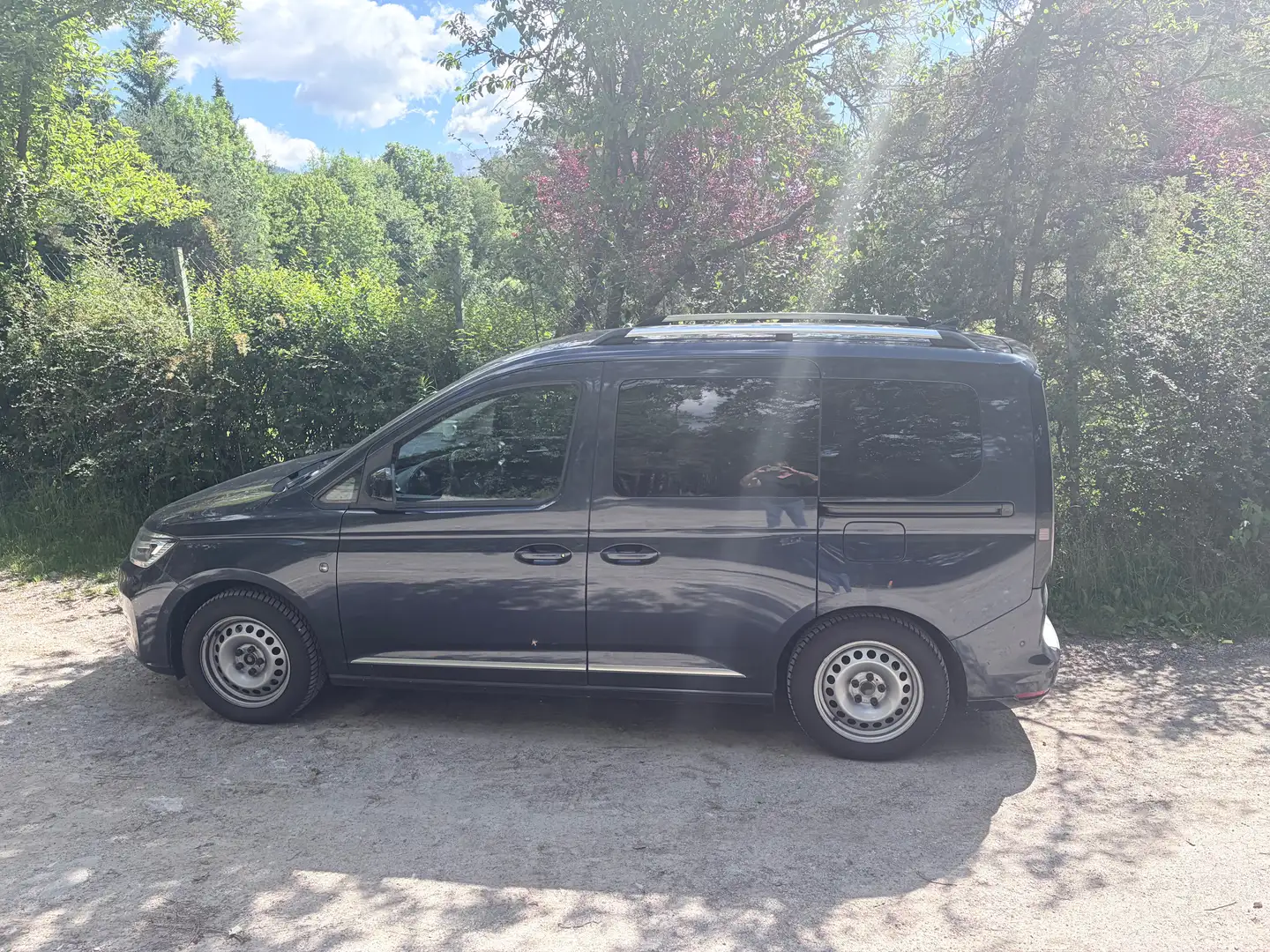 Volkswagen Caddy Caddy Style 2,0 TDI DSG Style Blau - 2