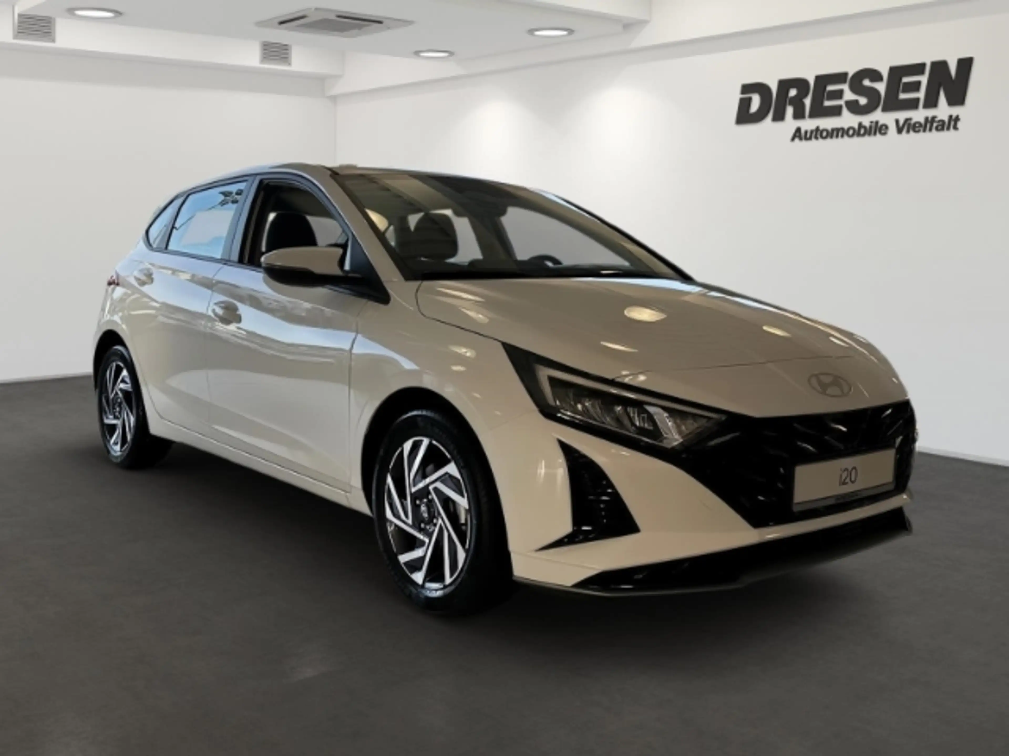 Hyundai i20 1.0 Trend/Komfort-Paket/Navi/Rückfahrkamera/Klimaa — photo 3