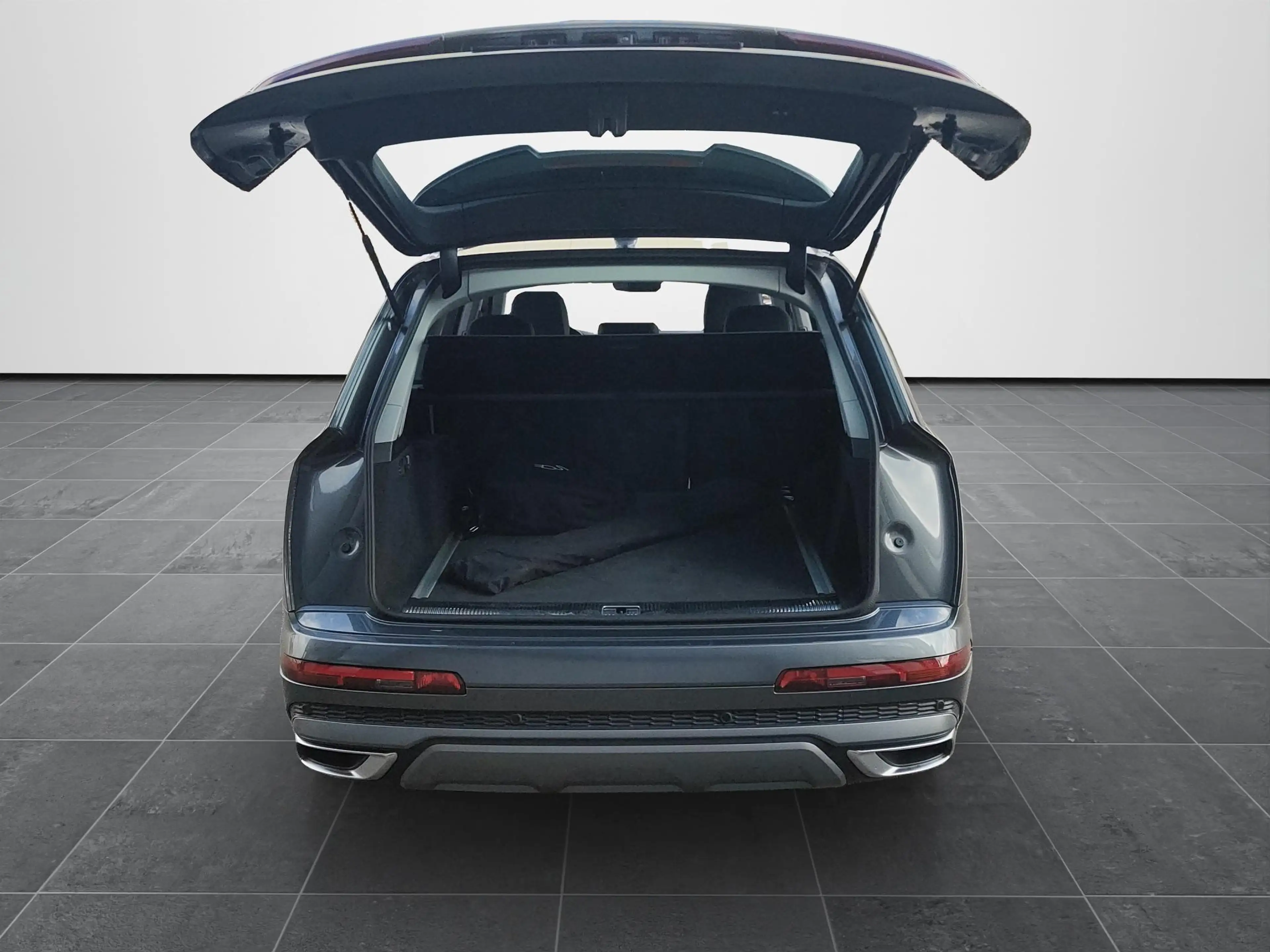 Audi Q7 55 TFSI e quattro Pro Line Advanced 381pk / Pano / — photo 10