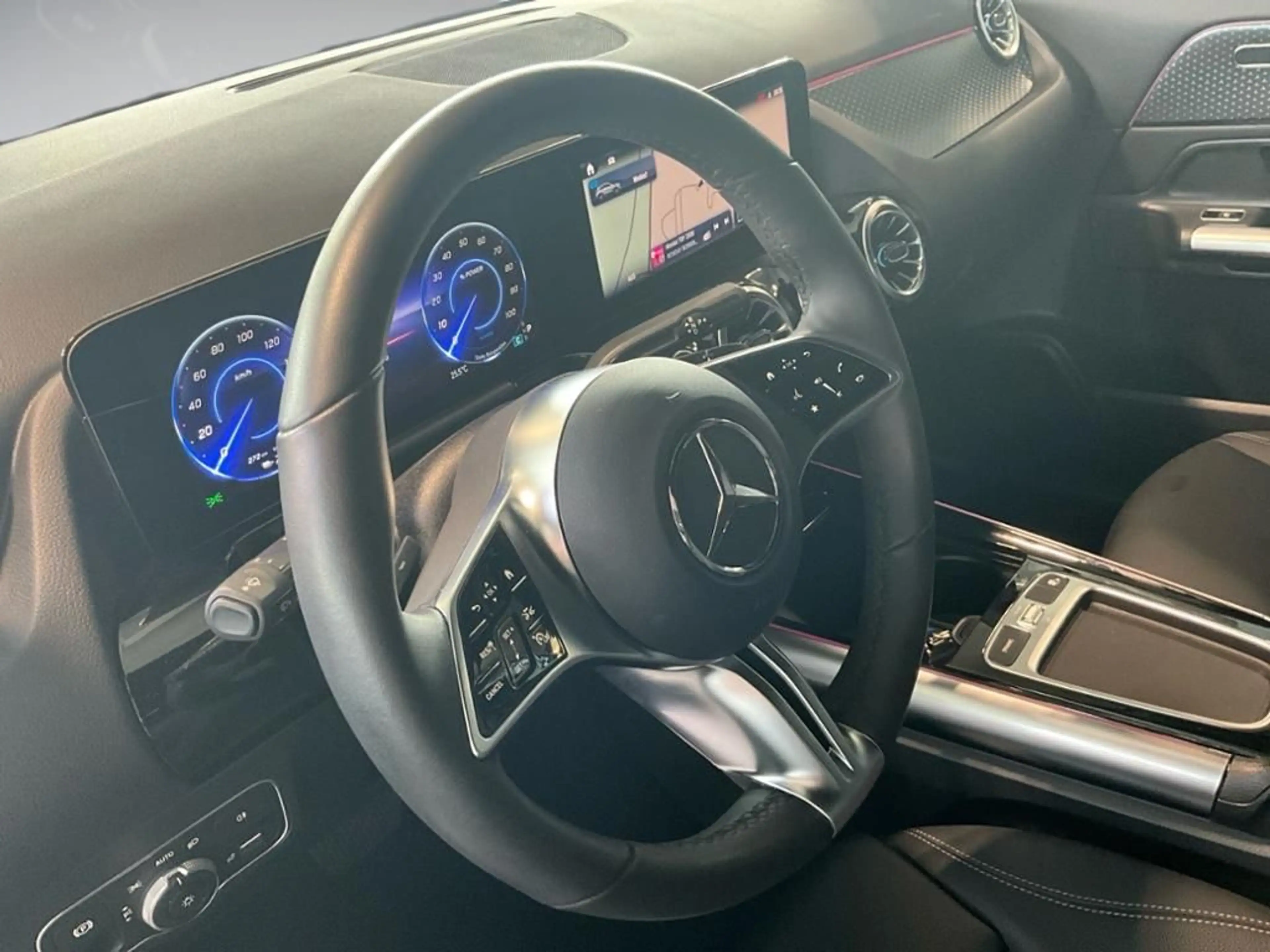 Mercedes-Benz EQA 250 Progressive Advanced AUT Kam. KlimaA LED — photo 11