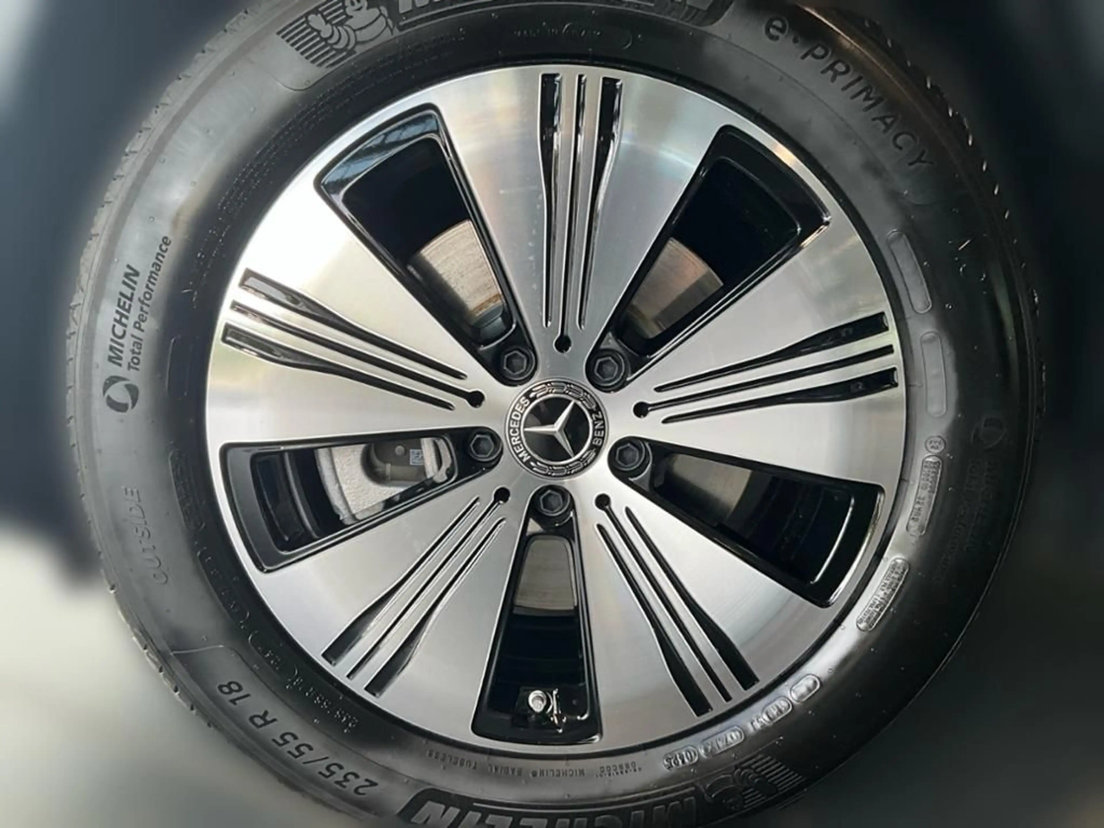 Mercedes-Benz EQA 250 Progressive Advanced AUT Kam. KlimaA LED — photo 15