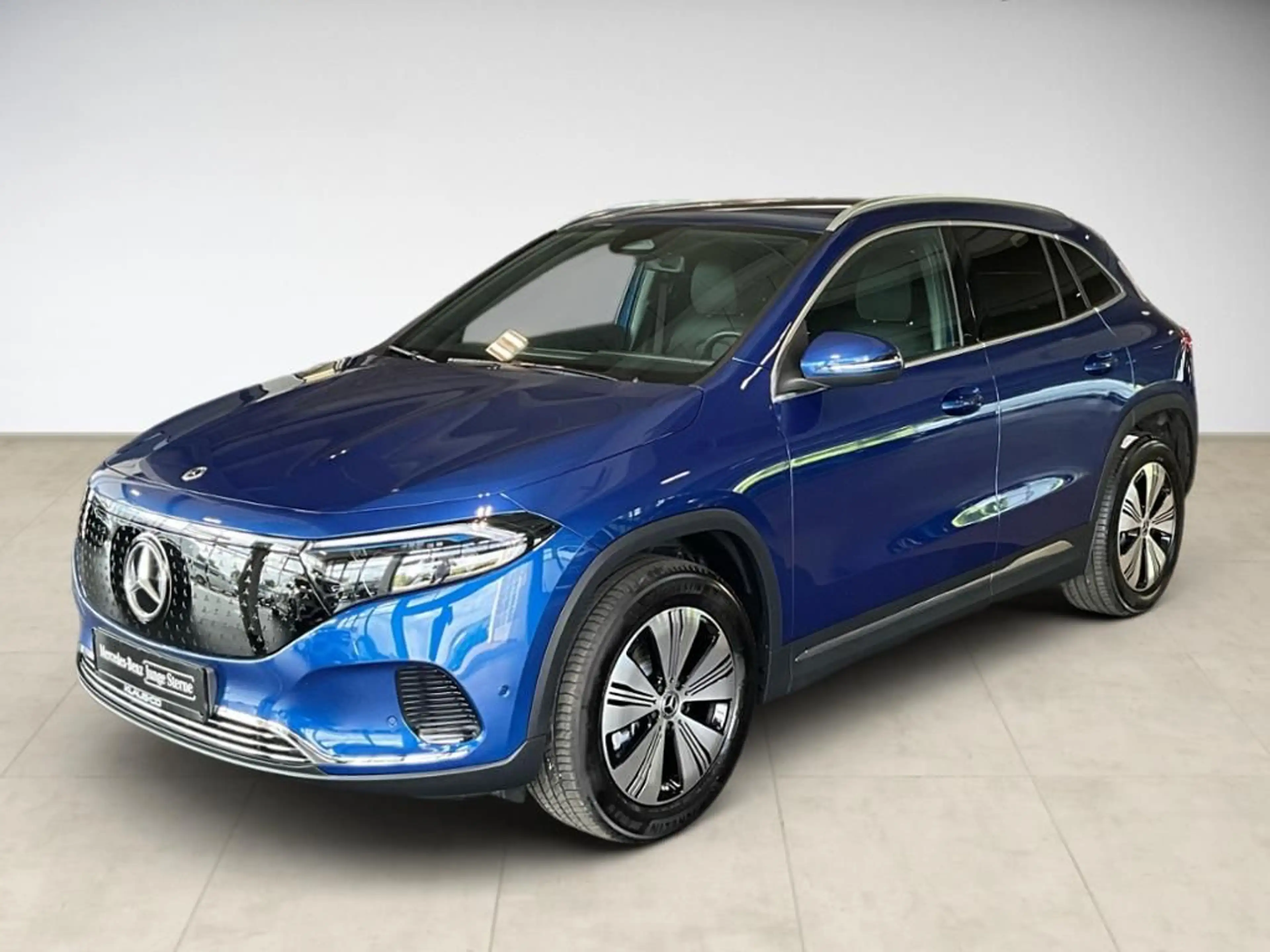 Mercedes-Benz EQA 250 Progressive Advanced AUT Kam. KlimaA LED