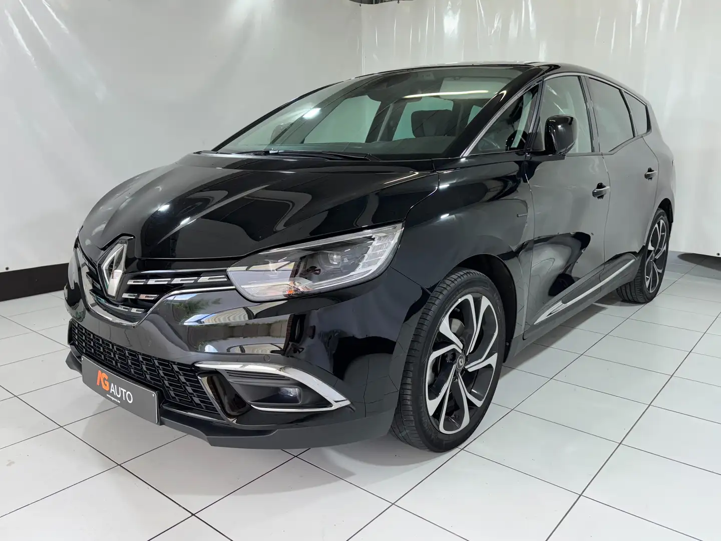 Renault Grand Scenic Black Edition * LED * Bose * Keyless * 7 PL - 2