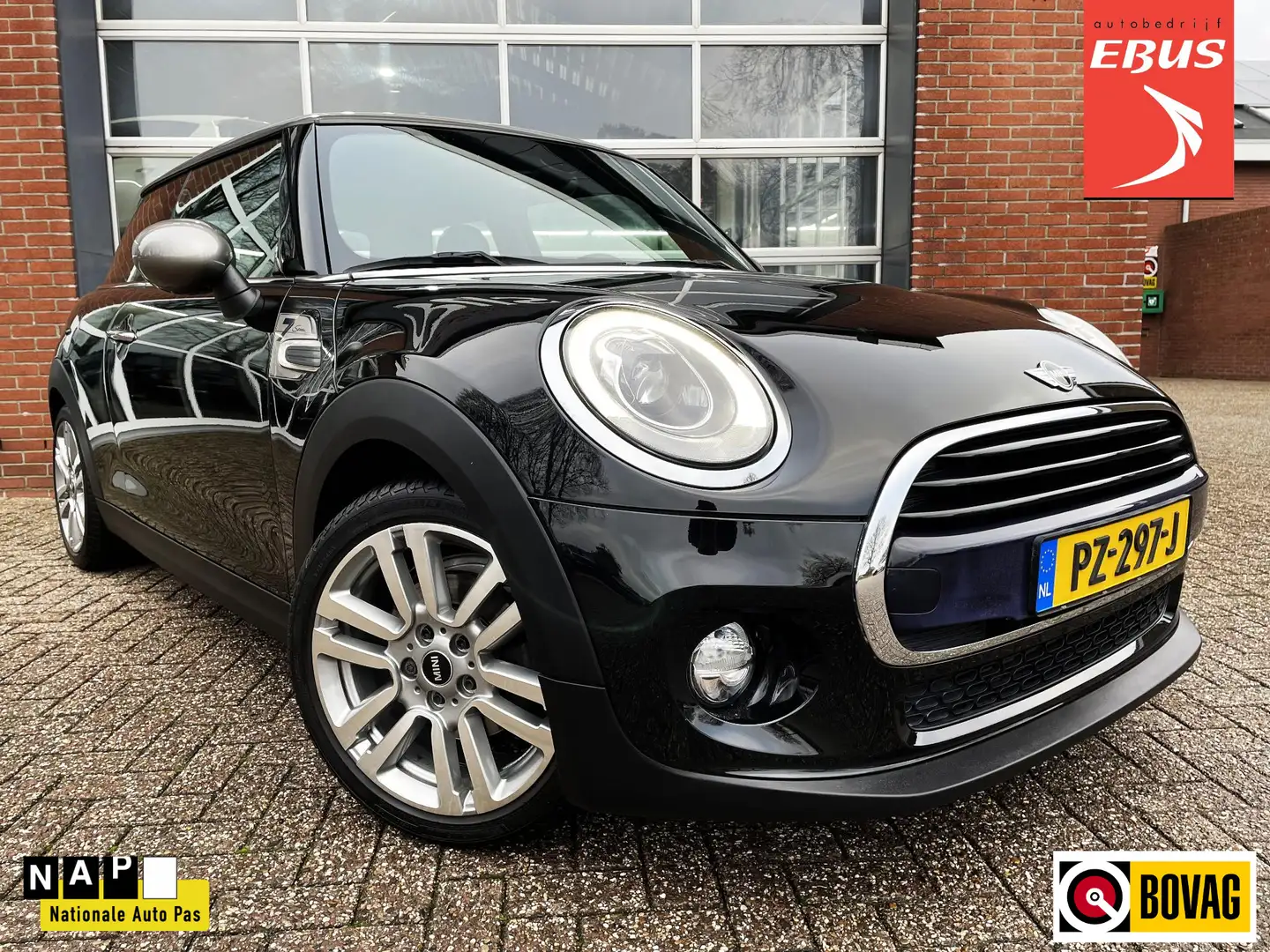 MINI Cooper Mini 1.5 Serious Business Noir - 1