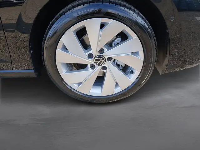 Volkswagen Golf view 7