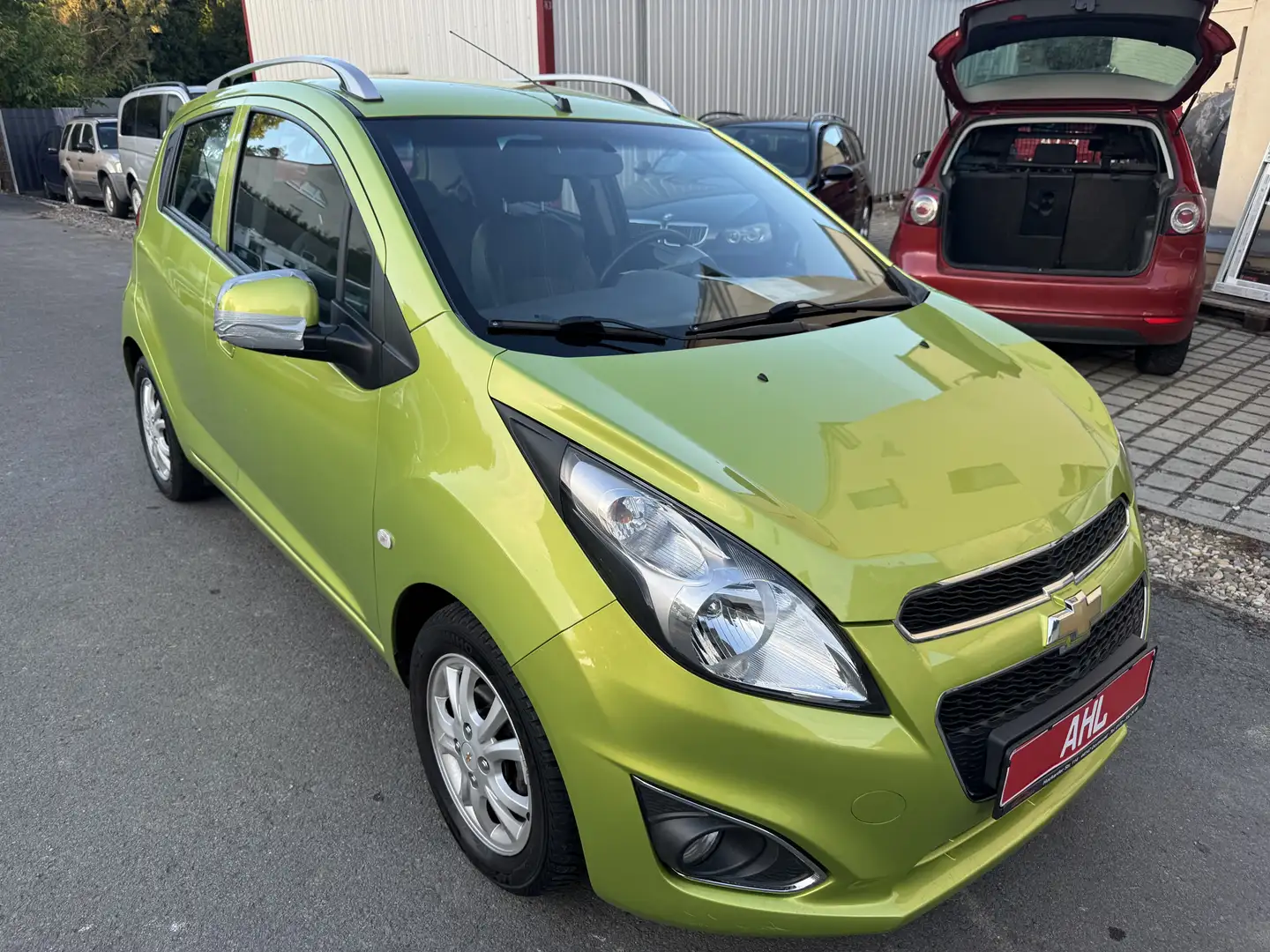 Chevrolet Spark LT+/Scheckheft/Klima/Alu/USB/Isofix/TÜV Neu Grün - 2