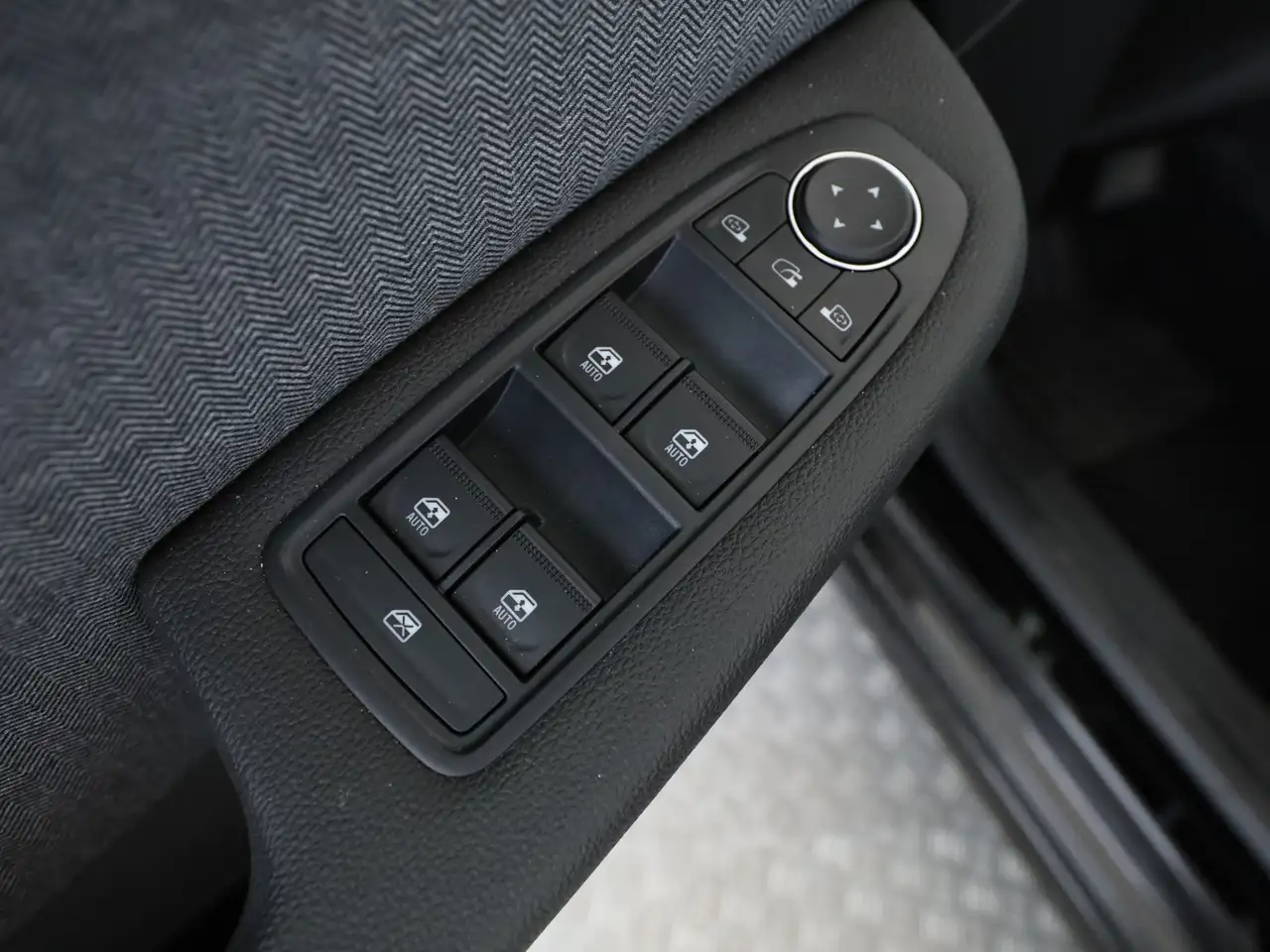Renault Clio Techno Full Hybrid E-Tech 145 Apple CarPlay, миниатюра 16