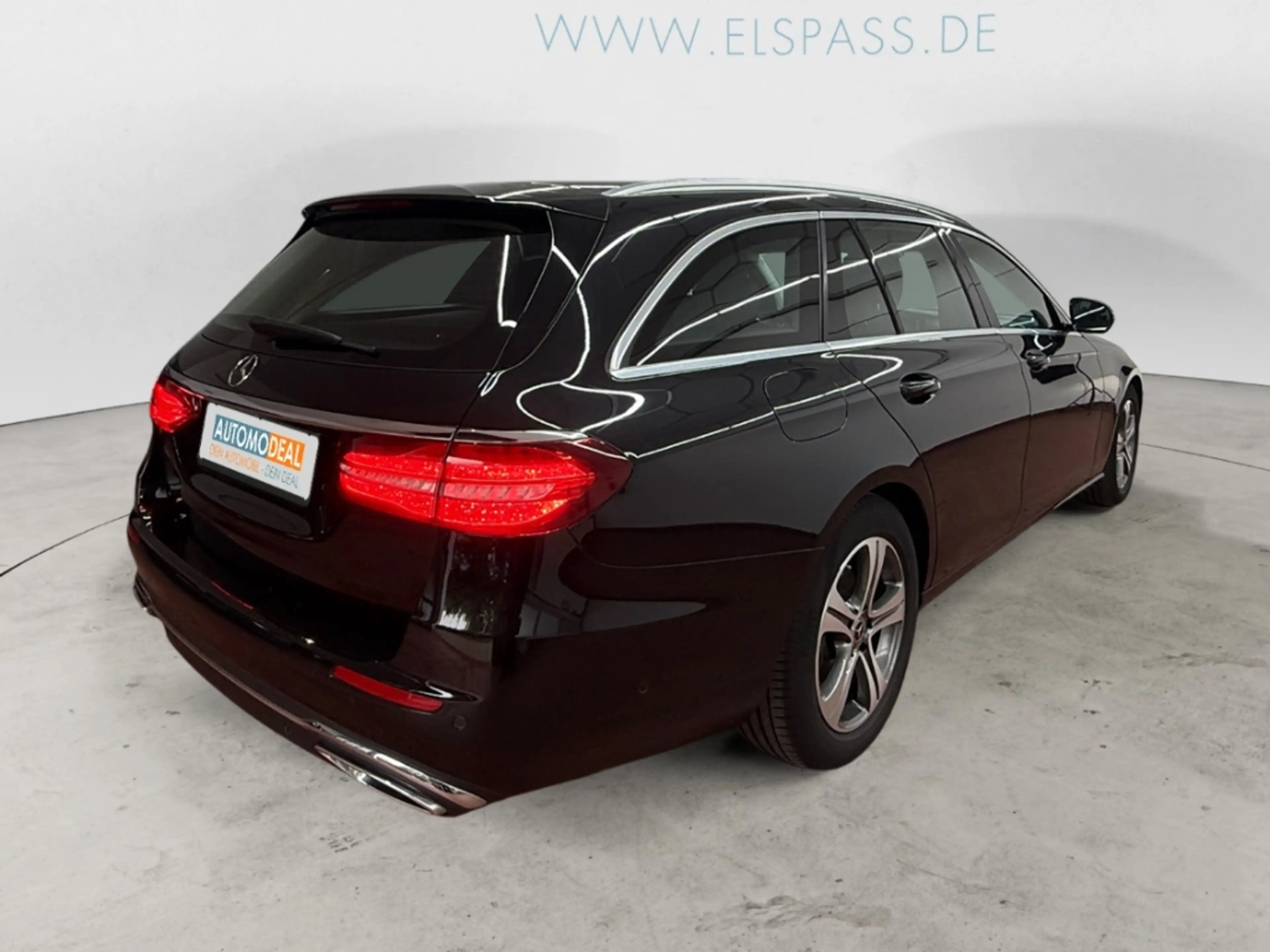 Mercedes-Benz E 220 d T Avantgarde AUTOMATIK NAV LED KAMERA ACC SITZ.H — photo 5
