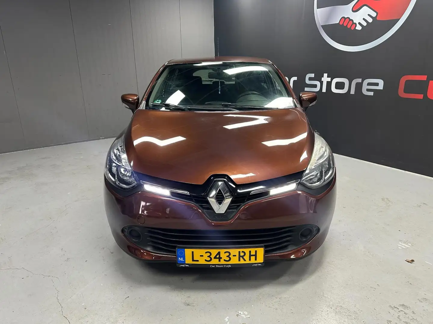 Renault Clio 0.9 TCe Authentique Bruin - 2