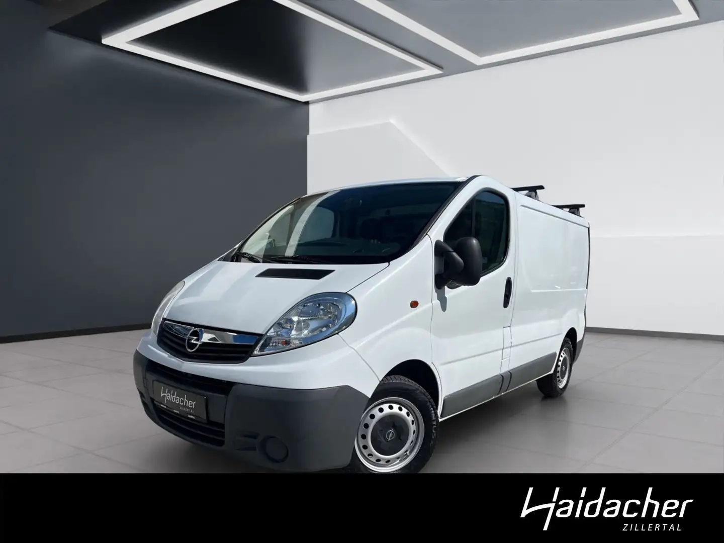 Opel Vivaro Weiß - 1