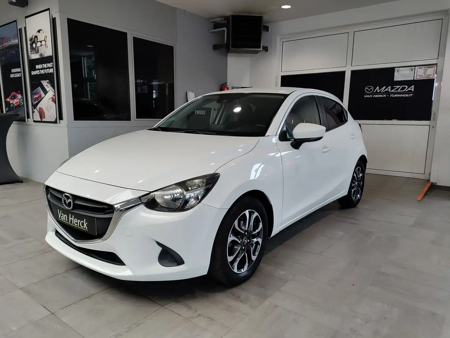 Mazda 2 1.5 SKYACTIV-G Ginza Bianco - 1