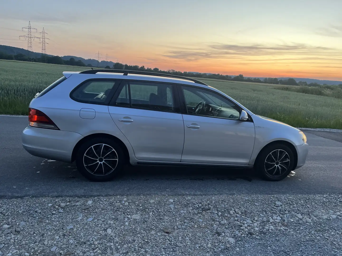 Volkswagen Golf Comfortline 1,6 TDI DPF - 1