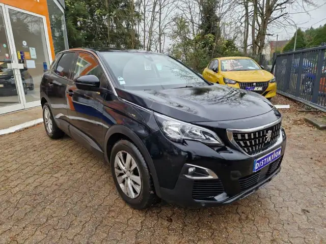 Peugeot 3008 view 2